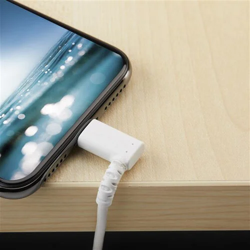 StarTech.com Cable Resistente USB-A a Lightning RUSBLTMM2MWR de 2 m Blanco – Cable Acodado a la Derecha de Carga/Sincronización – MFi de Apple – iPhone – Cable for iPhone, iPad – Extremo prinicpal: Iluminación – Extremo Secundario: USB – MFI – Apantallado – Blanco CABLE ACODADO USB A LIGHTNINGPARA IPHONE DE 2M – MFI – BLANCO